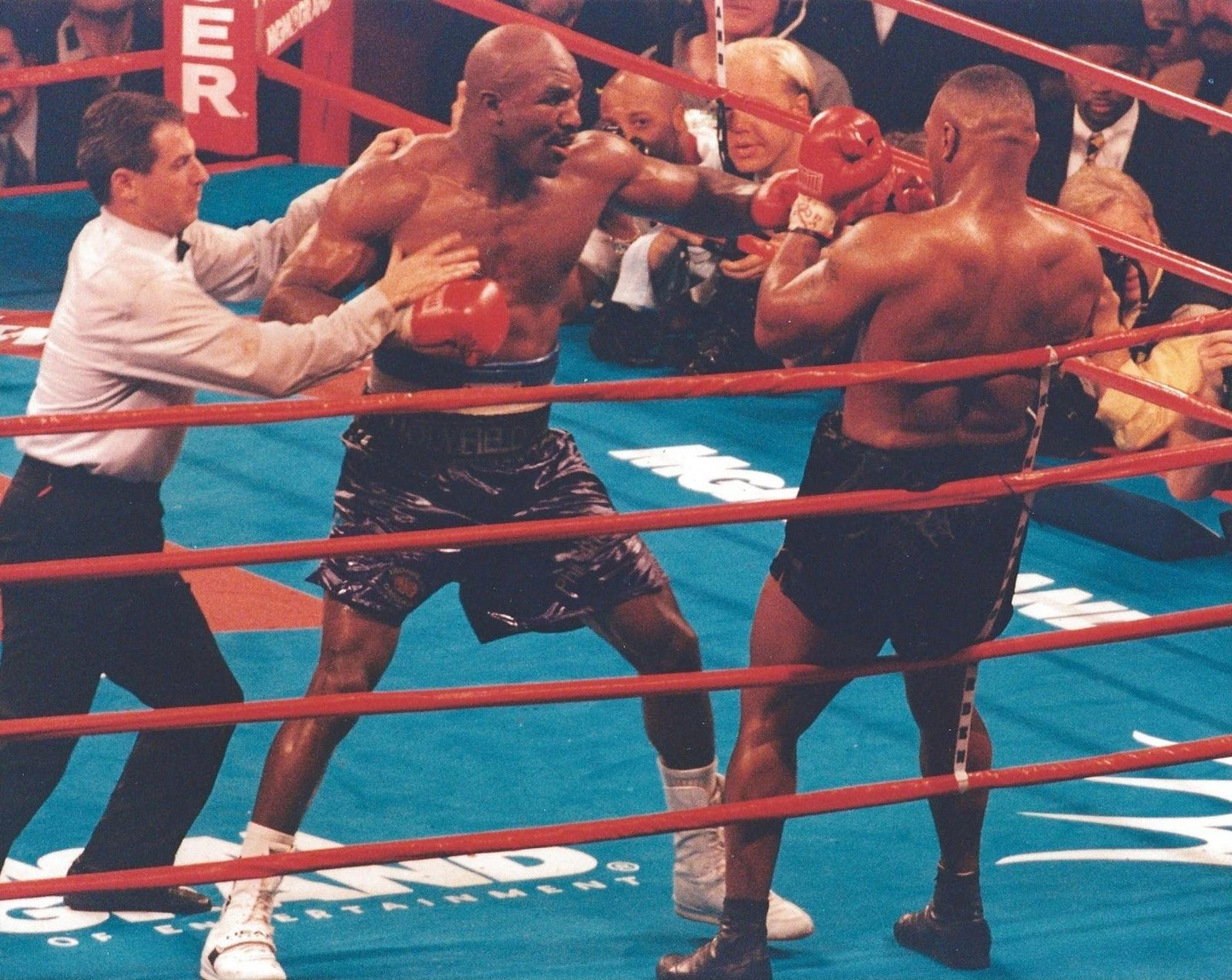 Evander Holyfield Vs Mike Tyson Magnet Boxing Picture In The Corner