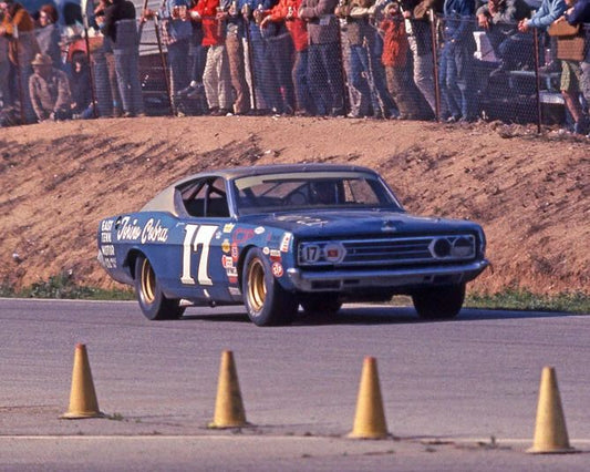 East Tenn Motor Co. Ford David Pearson Glossy Photo Riverside Intl. Raceway