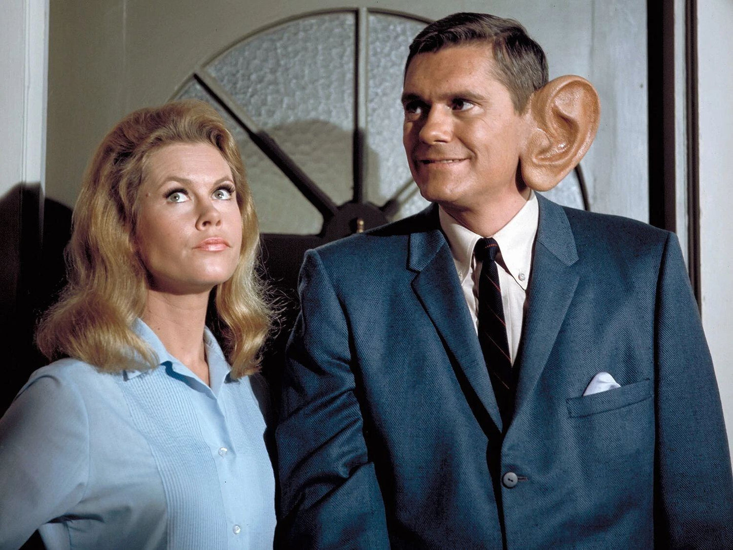 Elizabeth Montgomery & Dick York Bewitched Tv Show Picture Magnet Print