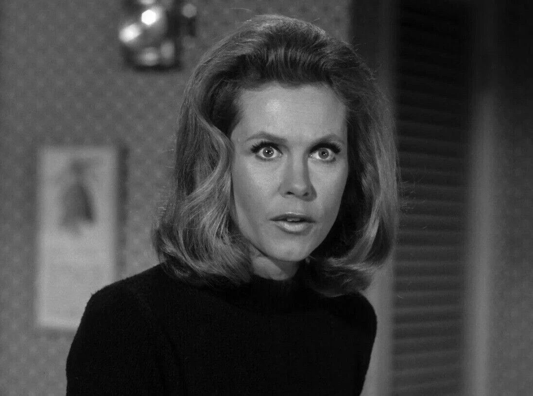 Elizabeth Montgomery As Samantha Tv Series Bewitched Picture Magnet 6X8