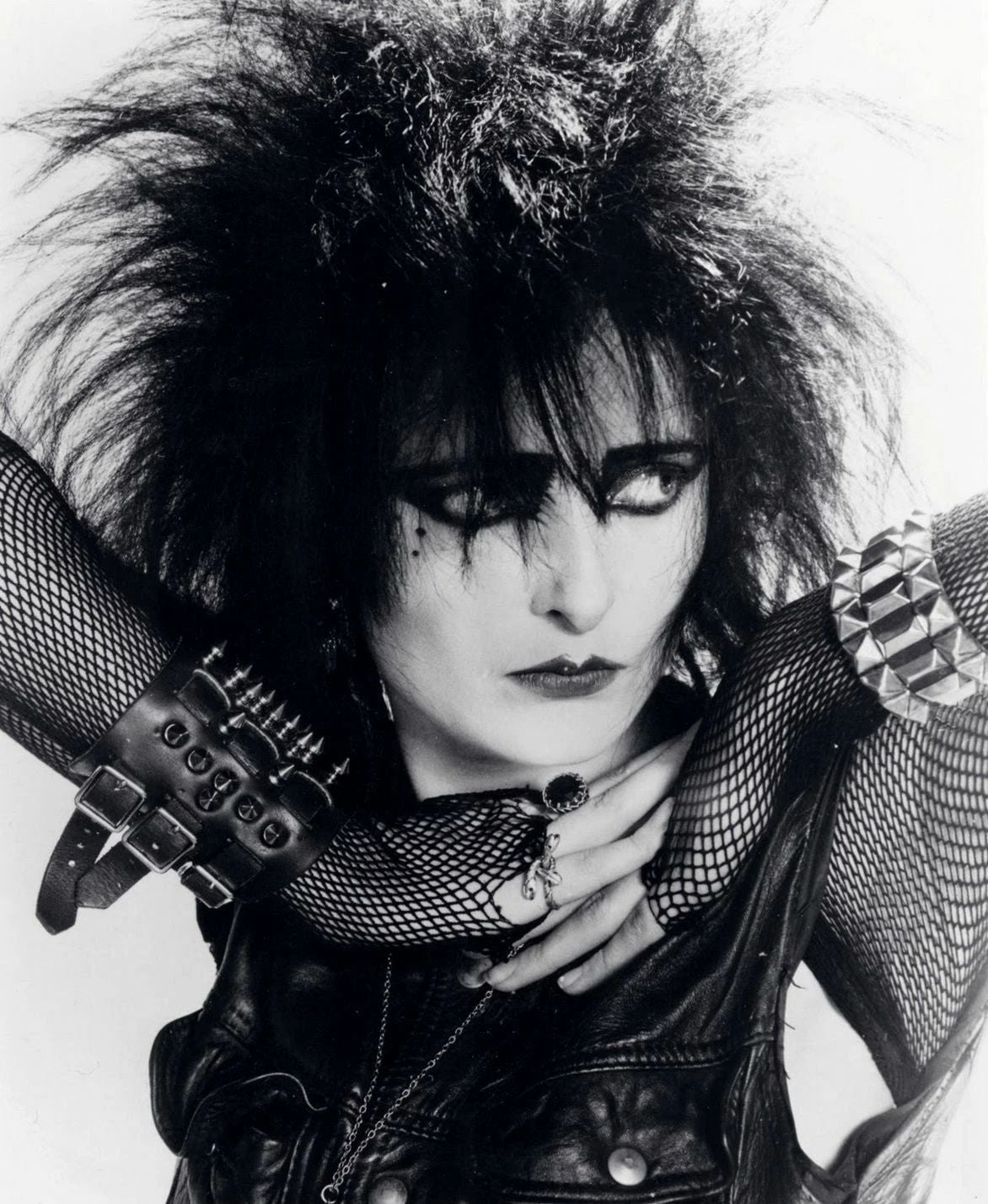 English Singer Siouxsie Siou Of Siouxsie And The Banshees Old Keychain 8,5 X 11