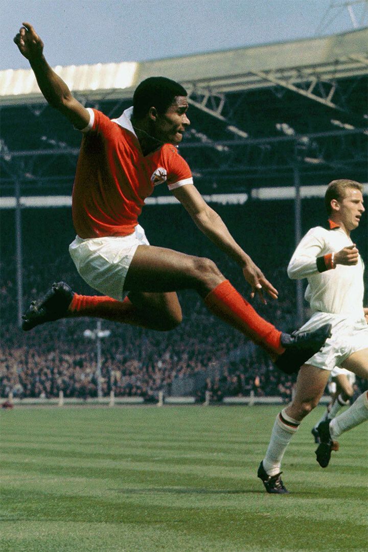 Eusebio Portuguese Former Football Player Jigsaw Puzzle