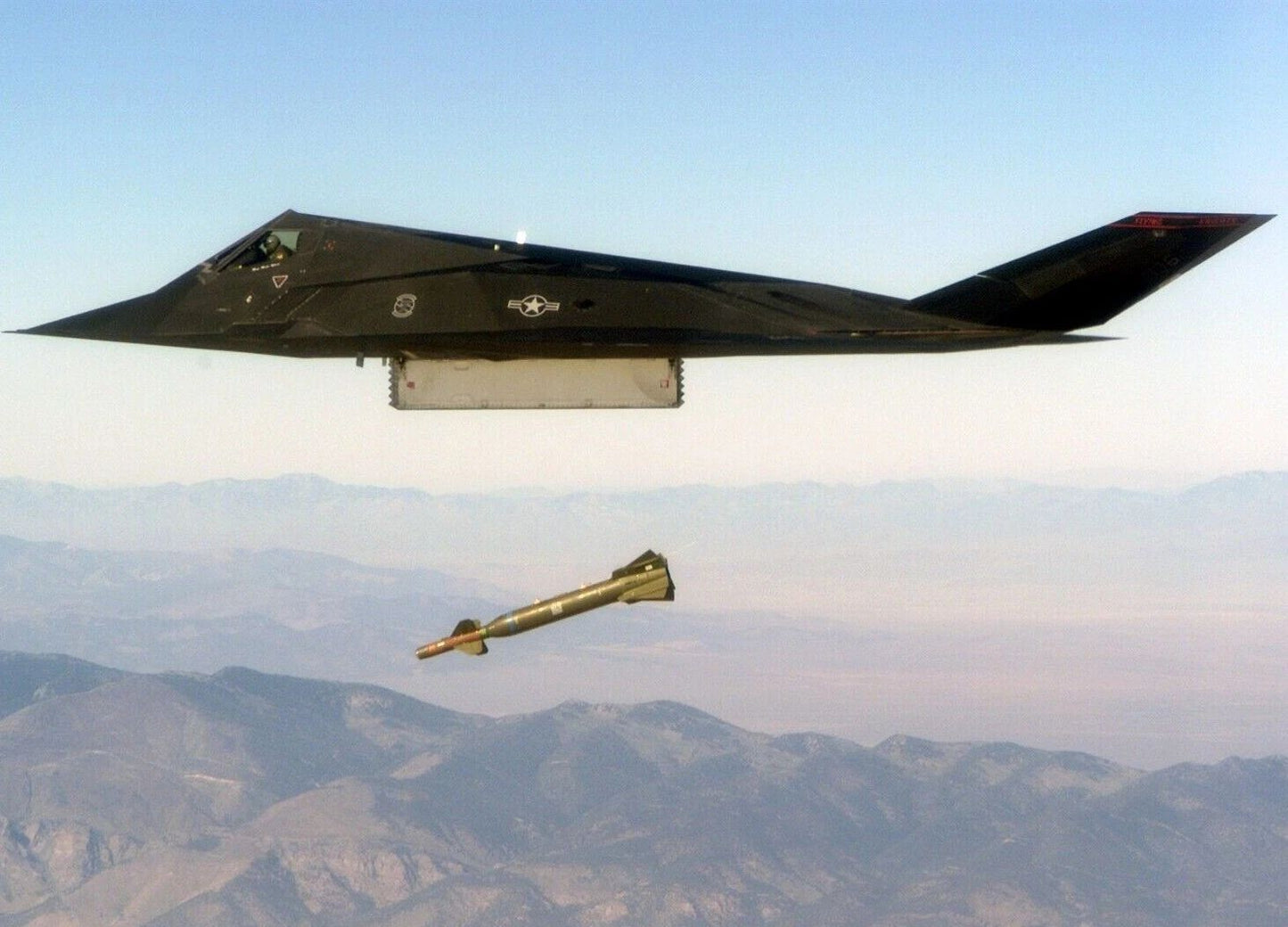 F 117 Nighthawk Stealth Military Aircraft Picture Photo Poster Lockheed 5