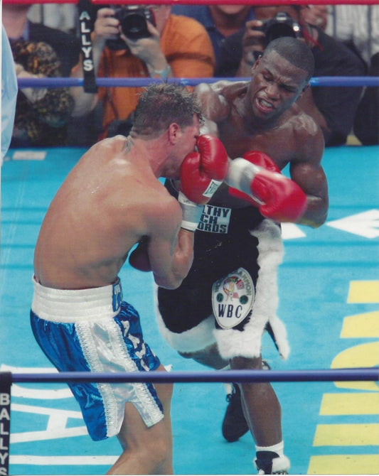 Floyd Mayweather Jr Keychain Boxing Picture Solid Right