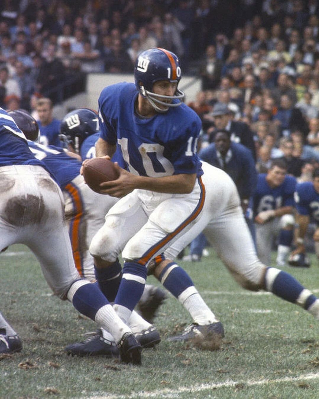 Fran Tarkenton Keychain New York Giants Ny Football Picture Nfl Hand Off