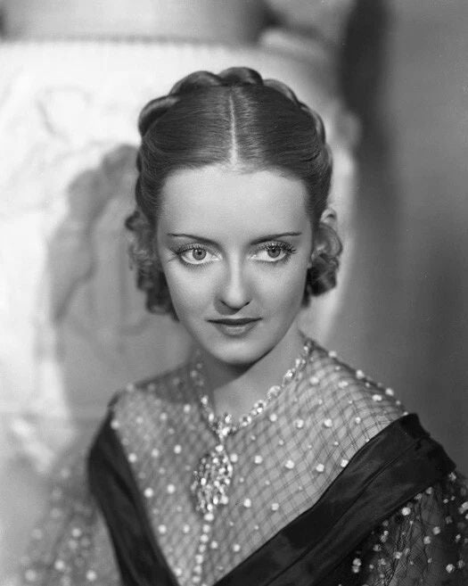 Famous Actress Bette Davis Glossy Photo Hollywood Star Print Celebrity