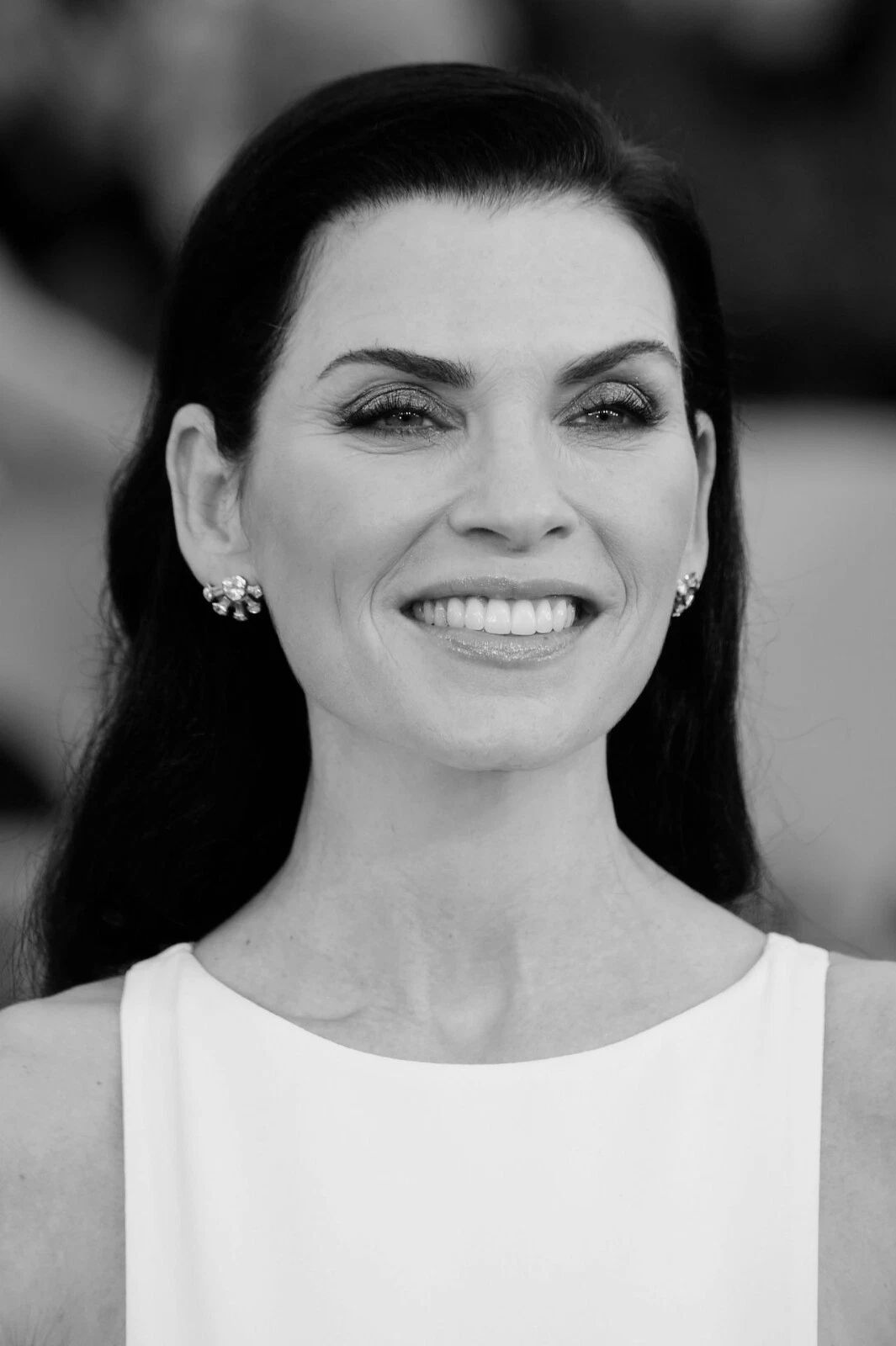 Famous Actress Julianna Margulies Classic Picture Magnet Magnet