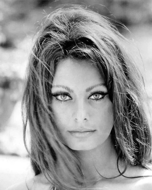 Famous Actress Sophia Loren Glossy Magnet Sofia Portrait Magnet