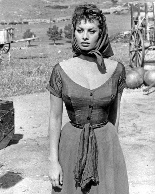 Famous Actress Sophia Loren Glossy Keychain The Pride And The Passion Keychain