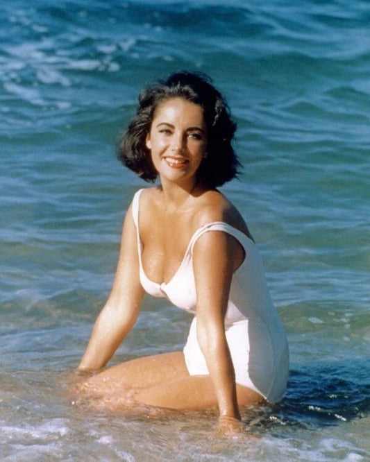 Famous Model Elizabeth Taylor Glossy Keychain Celebrity Swimsuit Keychain 1