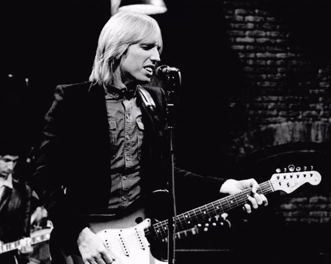 Famous Rock Singer Tom Petty Glossy Photo Music Memorabilia Print Poster