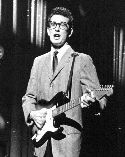 Famous Singer Buddy Holly Glossy Keychain The Crickets Print Guitarist Keychain