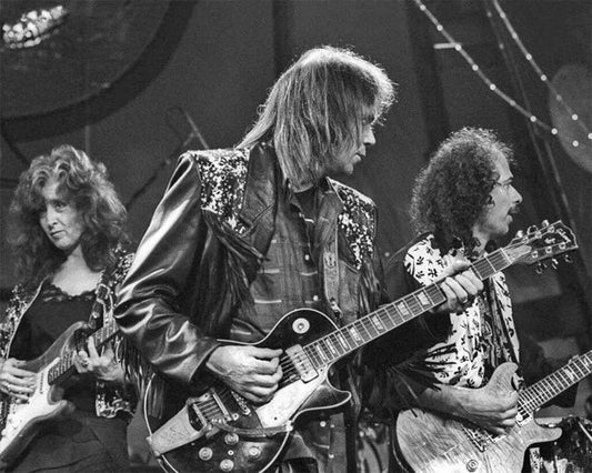 Famous Singer Neil Young Glossy Keychain Bonnie Raitt And Carlos Santana Print