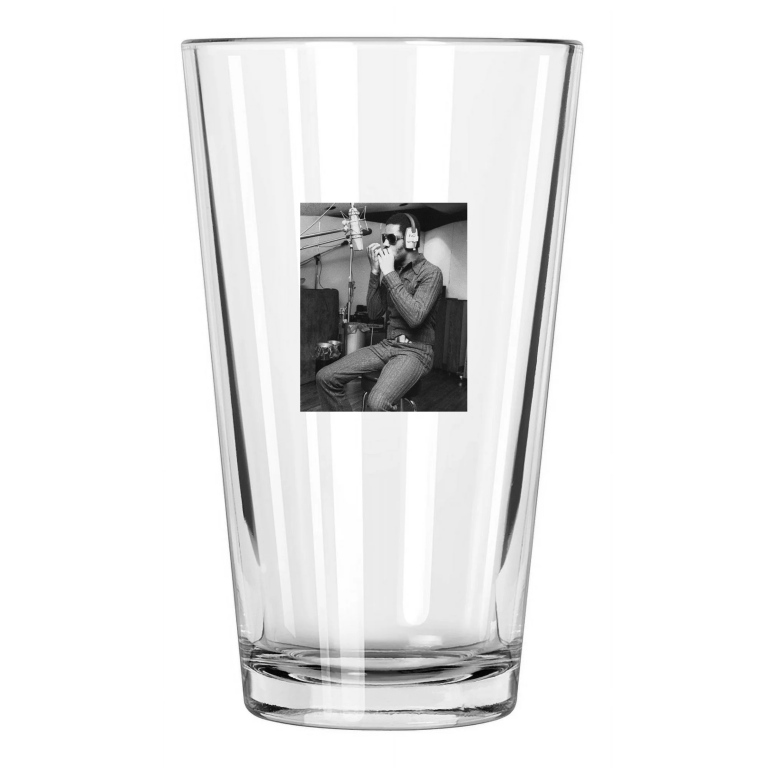 Famous Singer Songwriter Stevie Wonder Photo Musical Pint Beer Drinking Glass