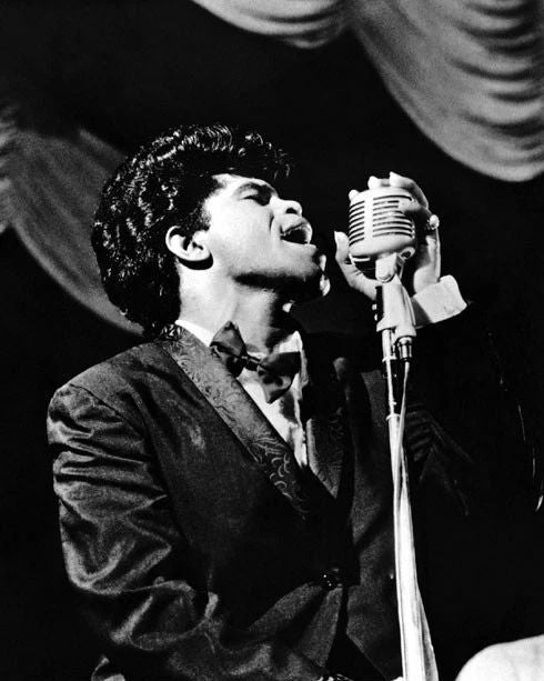 Famous Soul Singer James Brown Glossy Keychain Funk Music Keychain