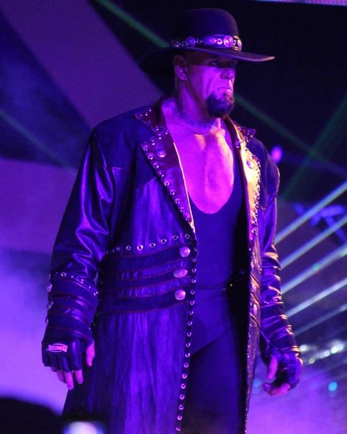 Famous Wrestler The Undertaker Glossy Magnet Wrestling Wwf Print Wwe Magnet