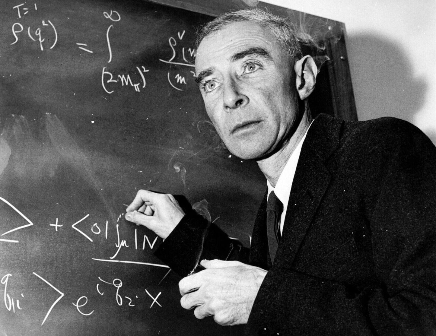 Father Of Nuclear Atomic Bomb Julius Robert Oppenheimer 300 PCS Jigsaw Puzzle