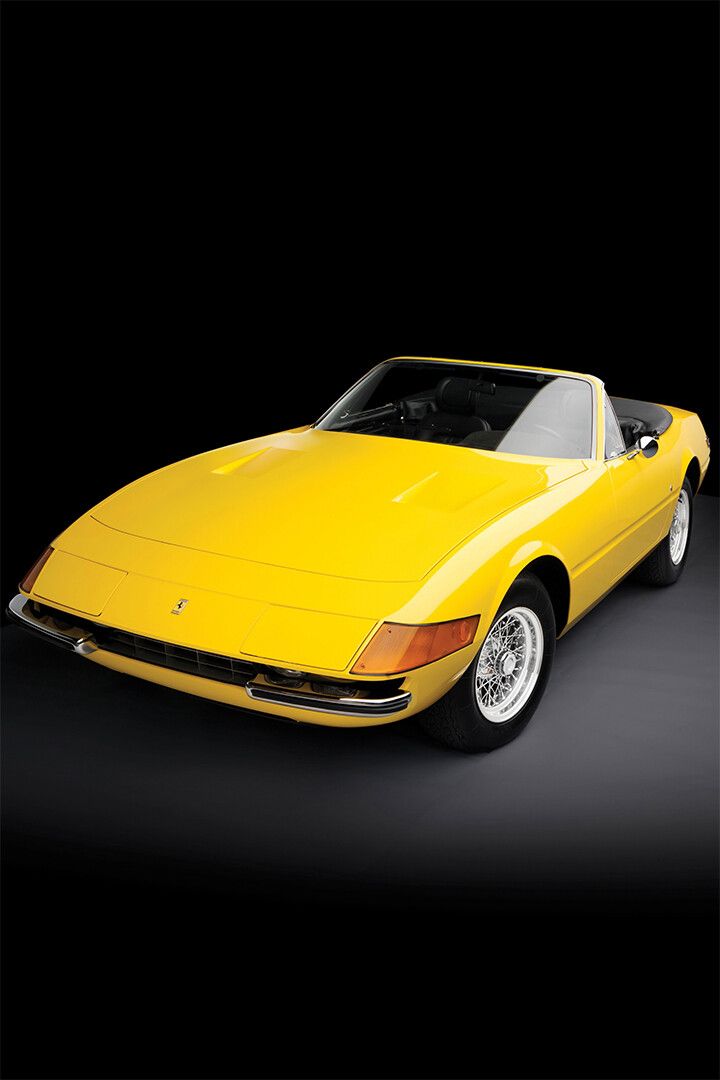 Ferrari 365 Gtb4 Sports Car Luxury Car Racing Car Jigsaw Puzzle