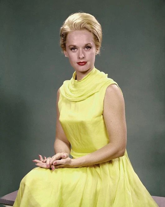 Film Actress Tippi Hedren Glossy Keychain Fashion Model Keychain