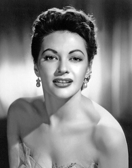 Film Actress Yvonne De Carlo Glossy Keychain Model Print Hollywood Keychain 1