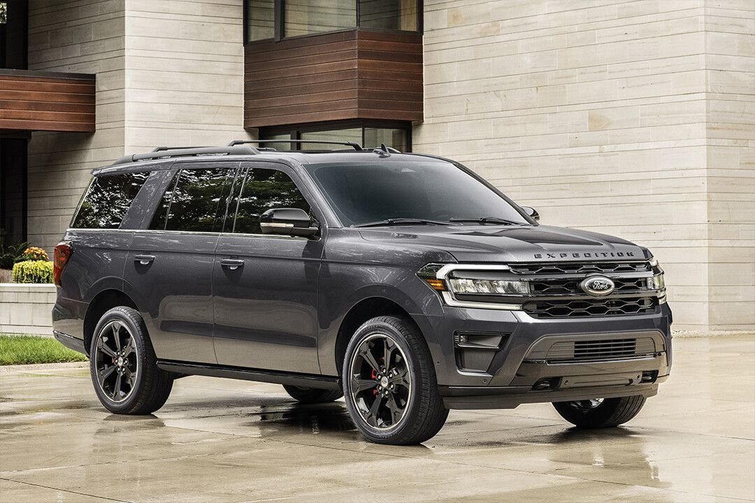 Ford Expedition Stealth Edition Performance Package Wall Decor Jigsaw Puzzle