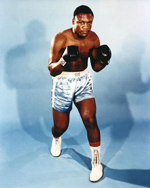 Former Heavyweight Champ 'Smokin' Joe Frazier Glossy Photo Print Poster