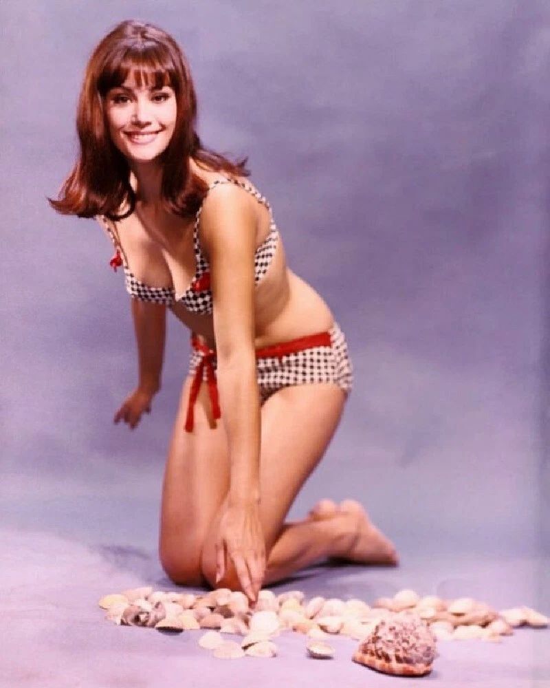 French Actress Claudine Auger Publicity Poster Print 300 Piece Jigsaw Puzzle