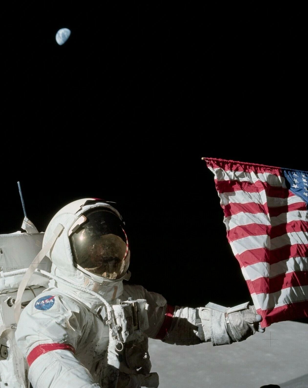 Gene Cernan Apollo 17 Astronaut Last Man Moon W Flag Magnet Picture
