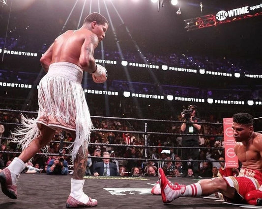 Gervonta Davis Photo Boxing Picture Knock Down