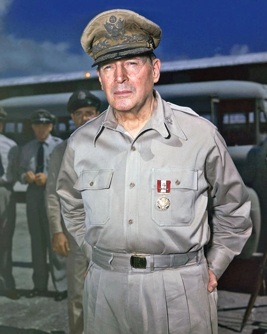 General Douglas Macarthur Glossy Magnet Us Army Print