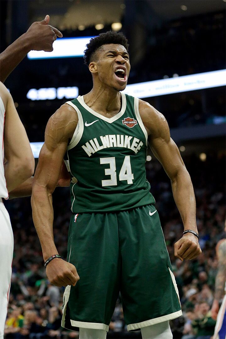 Giannis Antetokounmpo Basketball Player Milwaukee Art Home Decor Jigsaw Puzzle