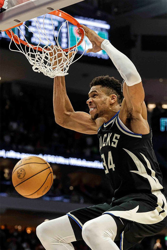 Giannis Antetokounmpo Basketball Player Milwaukee Bucks Jigsaw Puzzle