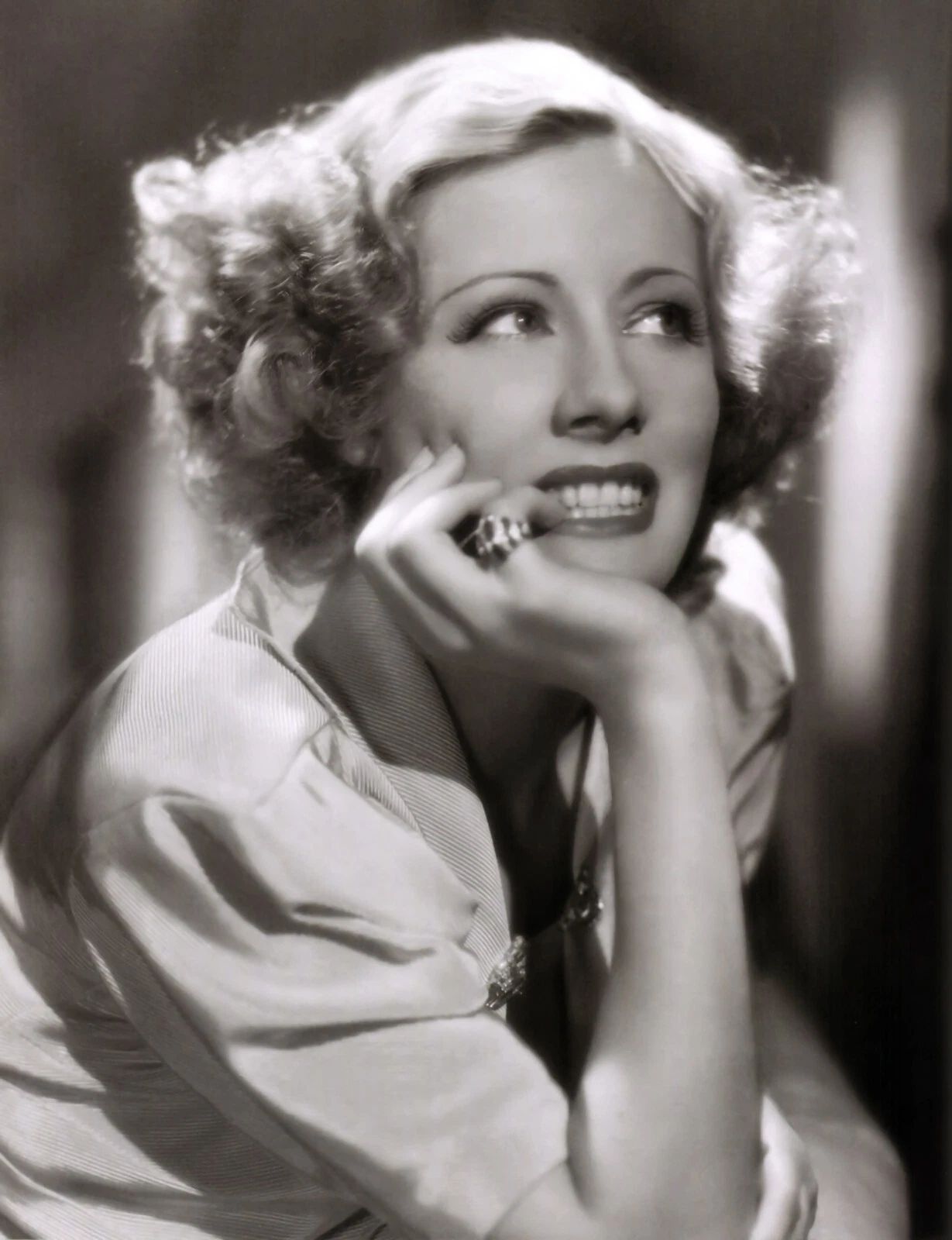 Golden Age Movie Star Irene Dunne Retro Picture Photo