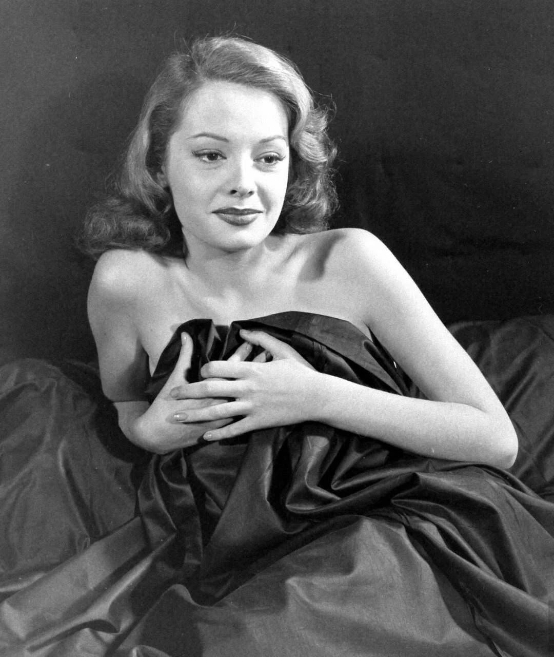 Golden Era Actress Jane Greer Classic Publicity Picture Magnet Magnet Print