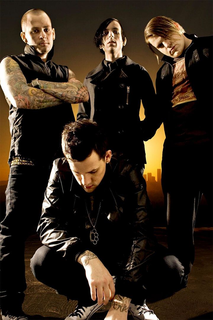 Good Charlotte Group Pose Musicians Picture Jigsaw Puzzle