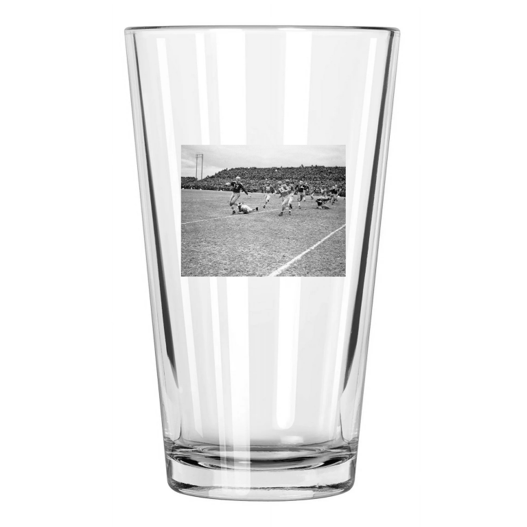 Green Bay Cecil Isbell Photo 1939 Championship Pint Beer Drinking Glass