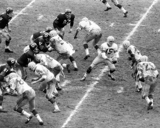 Green Bay Packers Bart Starr Vs Chicago Bears Glossy Magnet Football Print
