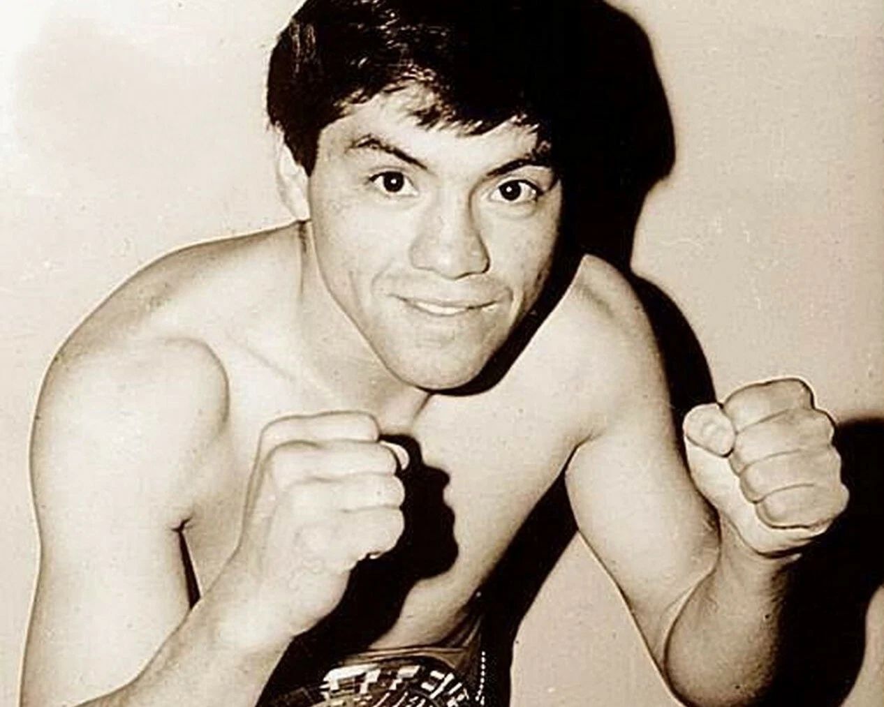Humberto Chiquita Gonzalez Keychain Boxing Picture
