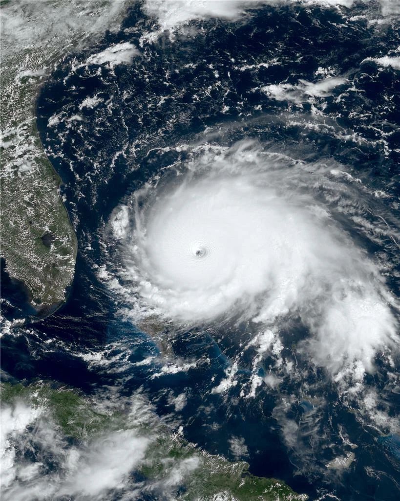 Hurricane Dorian Cyclone Eye Natural Disaster Magnet Picture Magnet Print