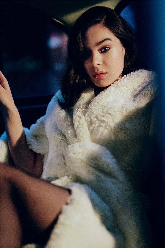 Hailee Steinfeld Actress Beautiful Girl Model Jigsaw Puzzle