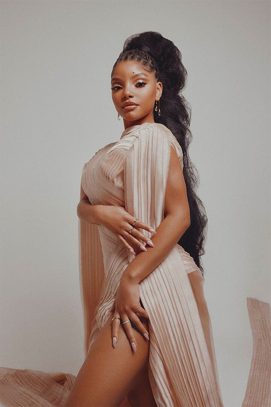 Halle Bailey American Singer Woman Actress Gift Jigsaw Puzzle