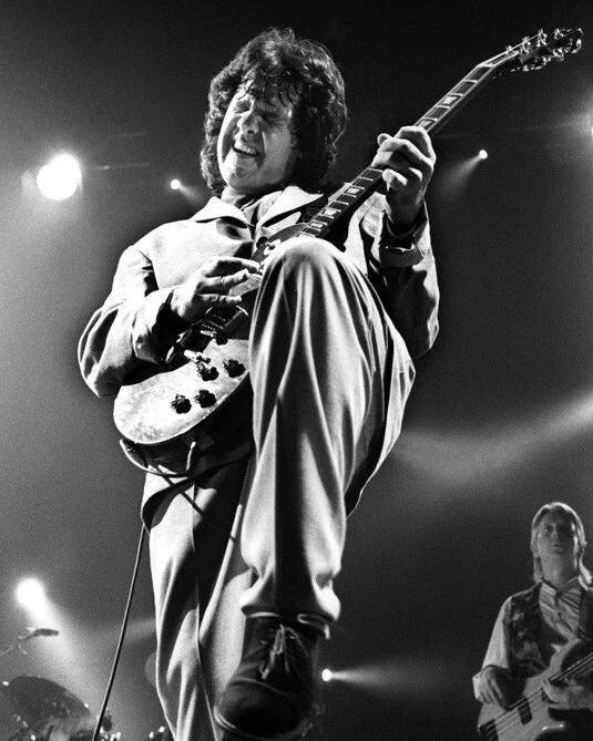 Hard Rock Guitarist Gary Moore Glossy Keychain Music Keychain