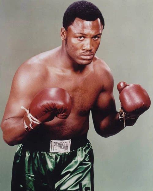 Heavyweight Champion Boxer 'Smokin' Joe Frazier Glossy Keychain Boxing Keychain