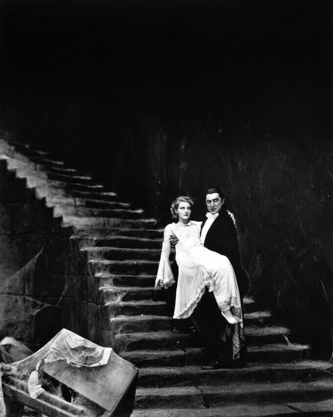 Helen Chandler Bela Lugosi On Staircase In Classic Dracula Keychain Keychain