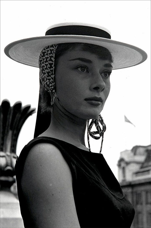 Hepburn Audrey Model Actress Fashion Charitable Print Jigsaw Puzzle
