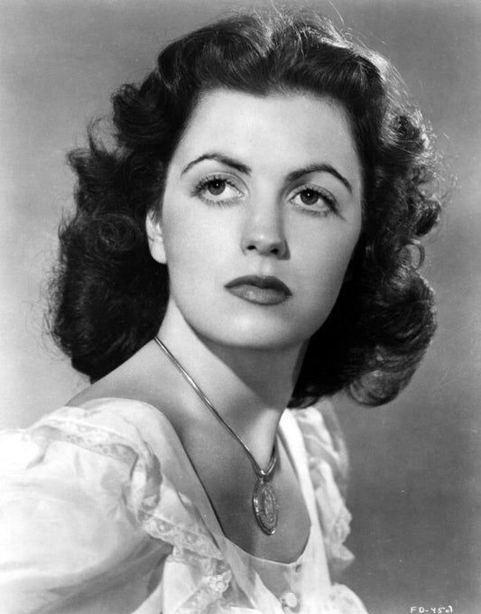 Hollywood Actress Faith Domergue Vintage Picture Magnet