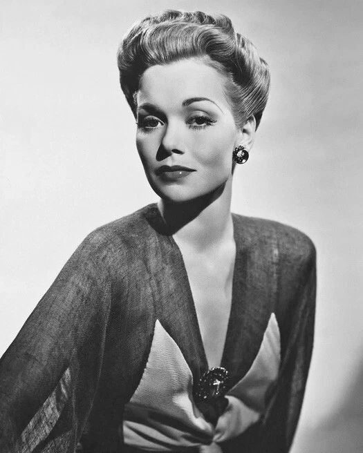 Hollywood Actress Jane Wyman Glossy Magnet Magnet Celebrity Portrait