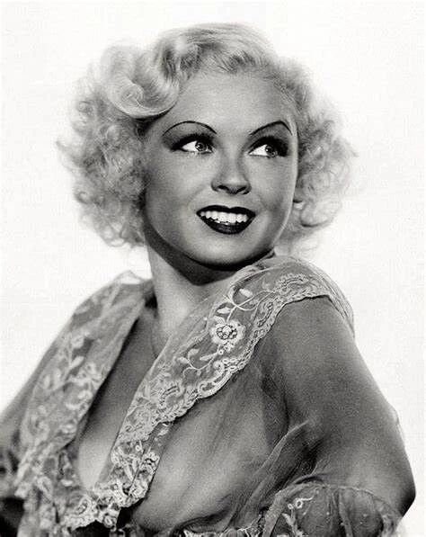 Hollywood Actress Showgirl Toby Wing Picture Magnet Magnet Print