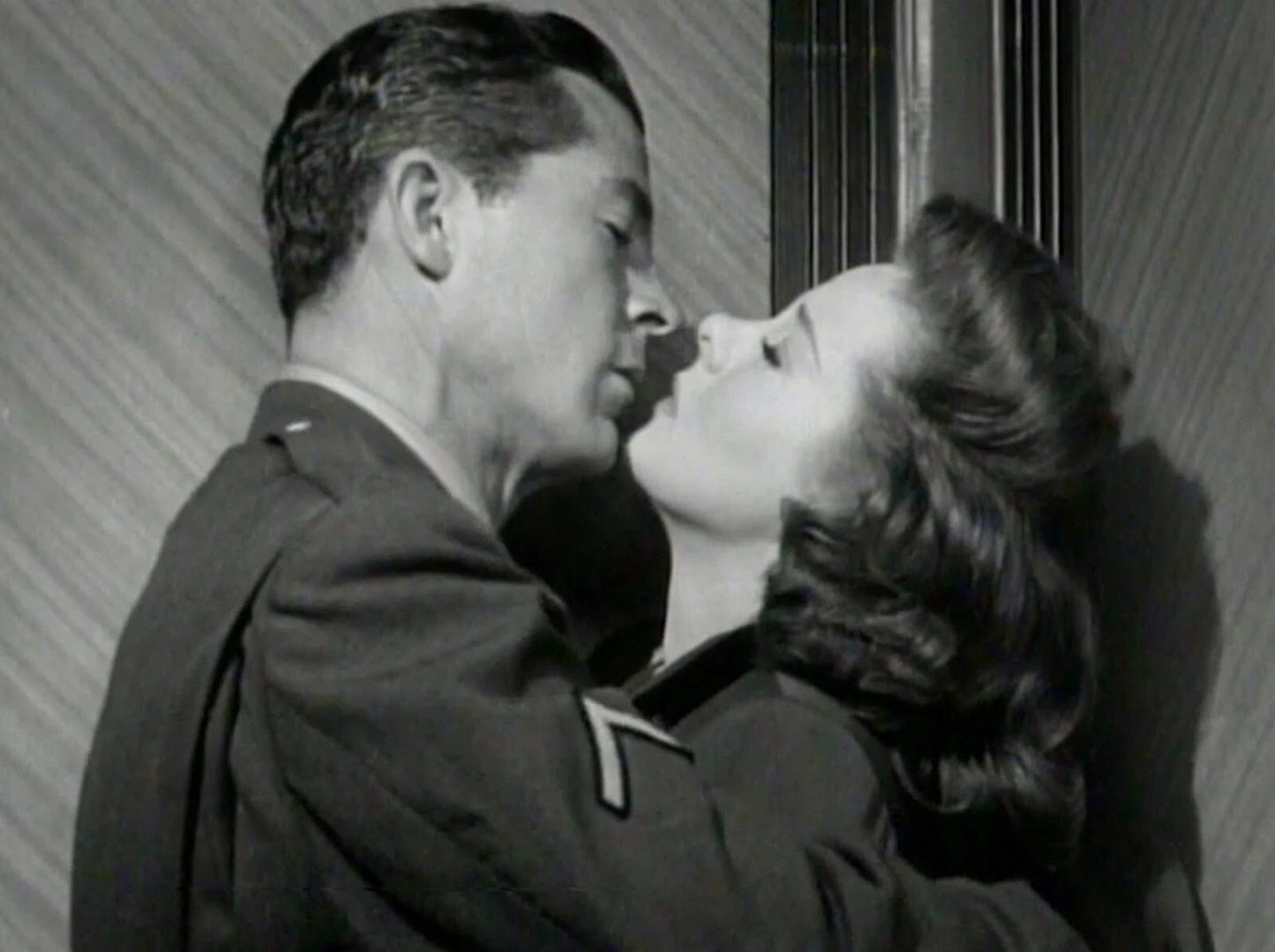 Hollywood Golden Age Actors Susan Hayward & Dana Andrews Photo