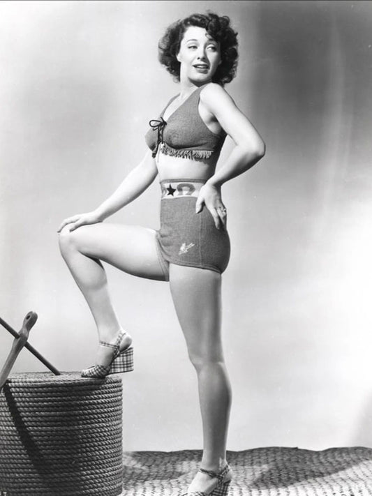 Hollywood Golden Age Actress Ellen Drew Classic Retro Picture Photo